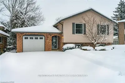 200 REGAL Drive, London East, ON N5Y 4Z8