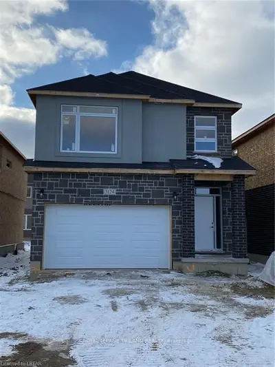 3124 TURNER Crescent, London South, ON N6M 0B2