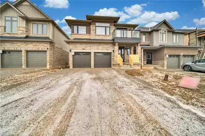 32 LADD Avenue, Brantford, ON N3T 0T4