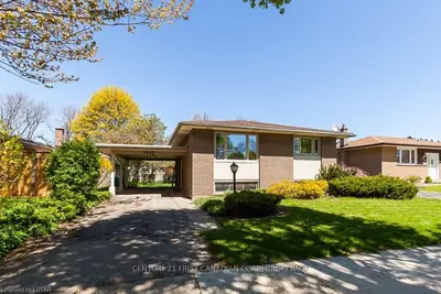 1022 CHIPPEWA Drive, London East, ON N5V 2T5