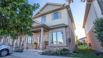 3320 MEADOWGATE Boulevard 190, London South, ON N6M 0A7