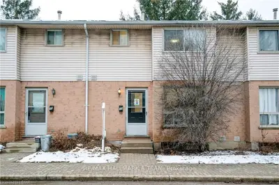 35 Waterman Avenue 39, London South, ON N6C 5T4