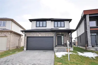 1325 JOHN KENNEY Drive, London North, ON N6H 5K3