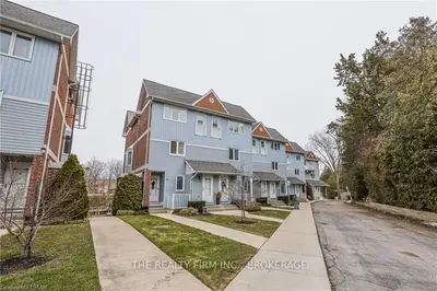 48 ONTARIO Street S 14, Lambton Shores, ON N0M 1T0