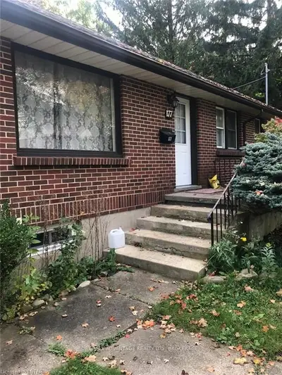 177 Foster Avenue, London North, ON N6H 2L2