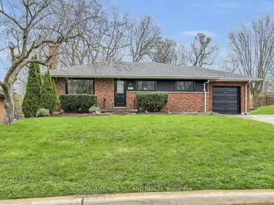 20 EWALD Place, London North, ON N6H 3A5