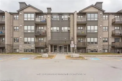 9 Jacksway Crescent 115, London North, ON N5X 3T7