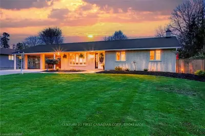 289 ANNA Street, North Middlesex, ON N0M 2K0