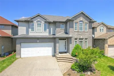 1963 BEAVERBROOK Avenue, London North, ON N6H 5X4
