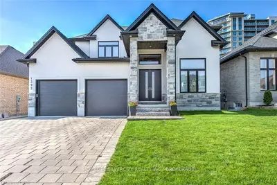 1392 THORNLEY Street, London South, ON N6K 0B2