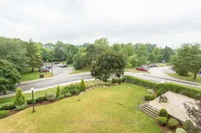 19 KING Street 301, London East, ON N6A 5N8