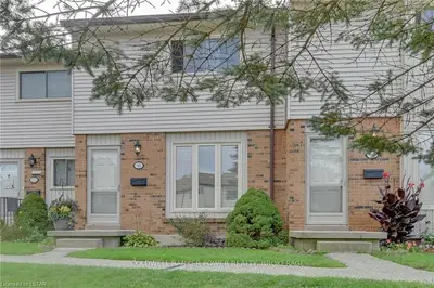 1328 COMMISSIONERS Road W 98, London South, ON N6K 2Y6