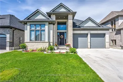 1995 CANVAS Way, London North, ON N5X 0M1