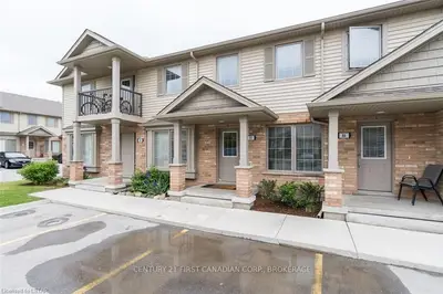 3320 Meadowgate Boulevard 92, London South, ON N6M 0A7
