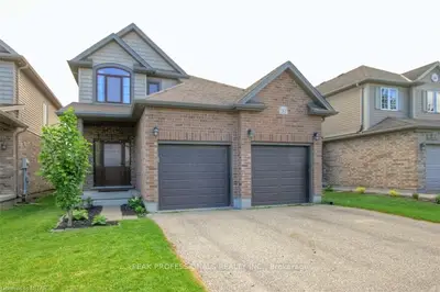 1762 GREEN GABLES Road, London South, ON N6M 0A1