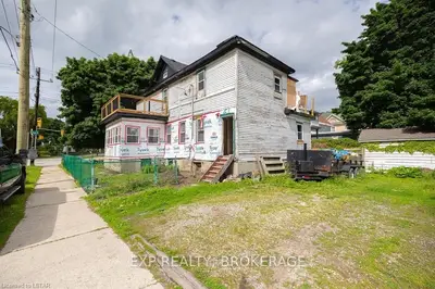 211 GEORGE Street, Sarnia, ON N7T 4N8
