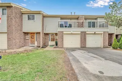 700 OSGOODE Drive 232, London South, ON N6E 2H1