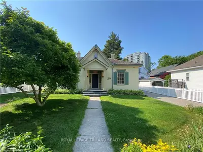 39 CARFRAE Street, London South, ON N6C 1G1