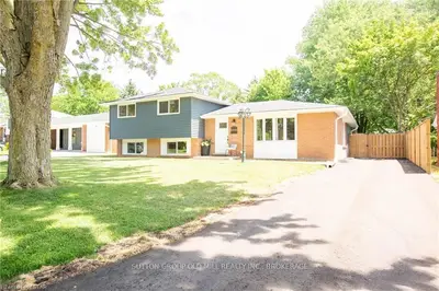 181 QUEEN ANNE Circle, London North, ON N6H 4B8
