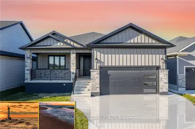 34 BROOKLAWN Drive, Lambton Shores, ON N0M 1T0