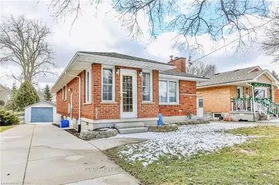 623 ROSS Street lower, London East, ON N5Y 3V8