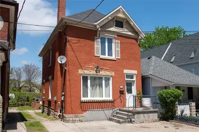620 DUFFERIN Avenue, London East, ON N5W 3J7