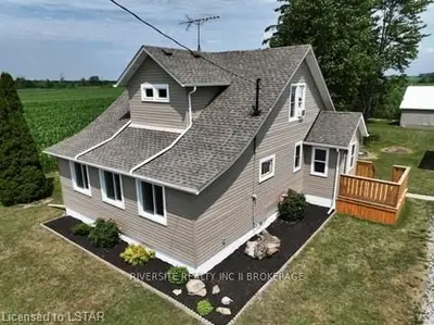 8825 MCCREARY Line, Chatham-Kent, ON N0P 2M0