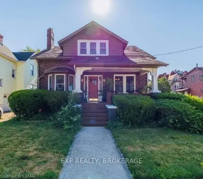 140 COLLEGE Avenue S, Sarnia, ON N7T 2Z3