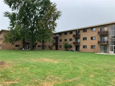 1830 DUMONT Street 109, London East, ON N5W 2S1