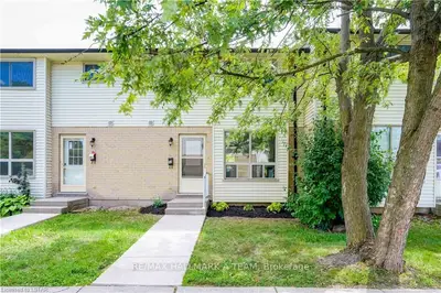 135 BELMONT Drive 54, London South, ON N6J 4J3