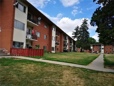1170 Hamilton Road 207, London East, On N5w 1a9