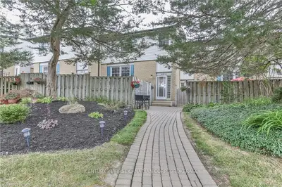 621 CRANBROOK Road 6, London South, ON N6K 2Y4