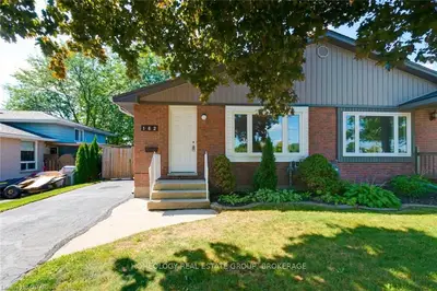 162 PARK Street, Strathroy-Caradoc, ON N7G 3V8