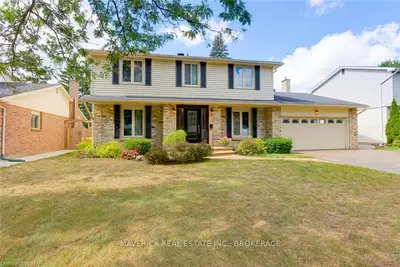 841 FARNHAM Grove, London South, ON N6K 1S7