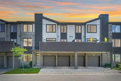 1960 DALMAGARRY Road 82, London North, ON N6G 0T8