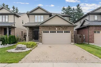 1287 Howlett Circle, London North, ON N5X 0K6