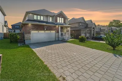 2803 Sheffield Place, London South, ON N6M 0E5