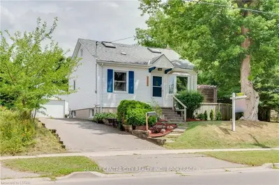 118 MCNAY Street, London East, ON N5Y 1K9