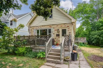 66 CLIFTONVALE Avenue, London South, ON N6J 1J8