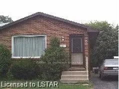 8 WENLOCK Crescent, London North, ON N6G 3B6