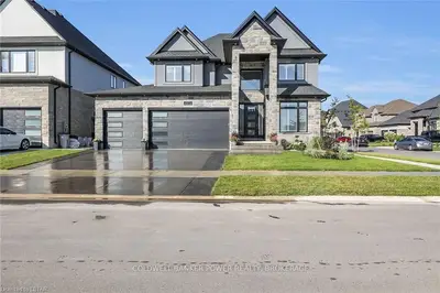 3371 FRONTIER Avenue, London South, ON N6P 0G4
