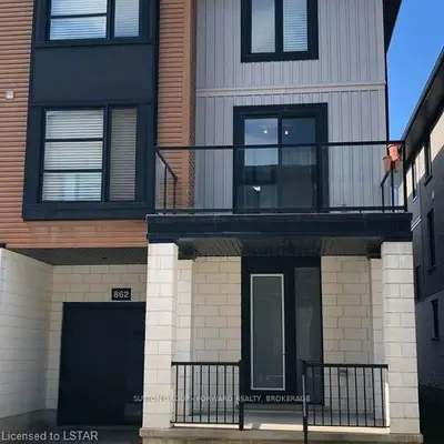 862 WEST VILLAGE Square, London North, ON N6H 5J9