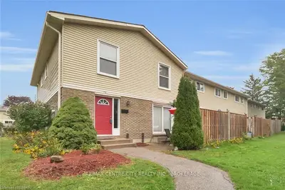 70 FIDDLERS GREEN Road 78, London North, ON N6H 4R4