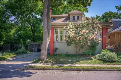 4 GERRARD Street, London South, ON N6C 4C5
