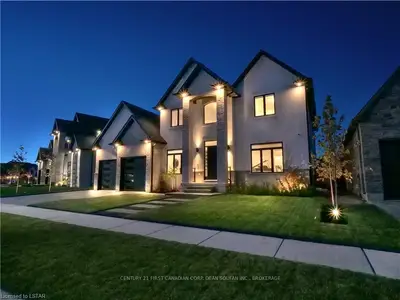 7448 SILVER CREEK Crescent, London South, ON N6P 0G6