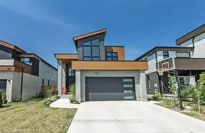 2105 IRONWOOD Road, London South, ON N6K 0H8
