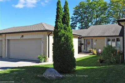 93 PINE VALLEY Gate 2, London South, ON N6J 4L3