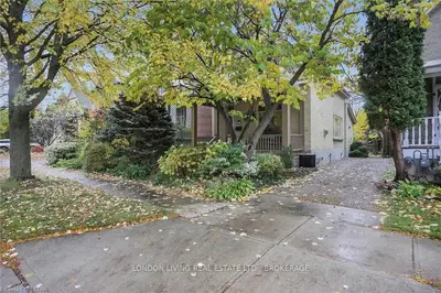 119 TECUMSEH Avenue E, London South, ON N6C 1S1