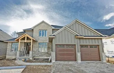 127 GLENGARIFF Drive, Southwold, ON N5P 0G1