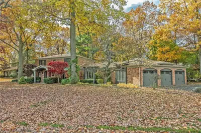 1208 ST ANTHONY Road, London North, ON N6H 2R1